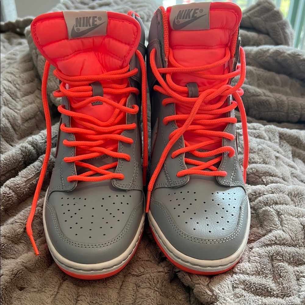 Nike DUNK High-Top wedge Sneakers in Gray and Neon Orange